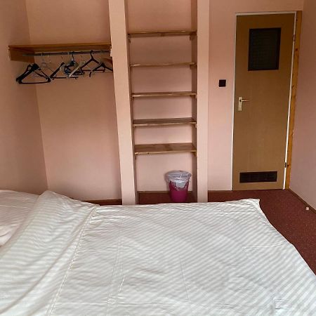 Pokoje Goscinne Pod Jaworem - Obok Pieknego Szlaku Wzdluz Rzeki Bialka, 1Km Do Stokow Kotelnica Eksteriør billede